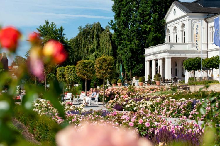 Denkinger PR - Bad Salzuflen feiert 200 Jahre fürstliches Solebad“  