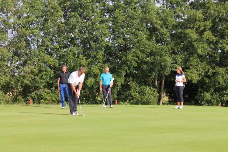 Denkinger PR - Große Resonanz beim Golfclub Memmingen zum Saisonstart 