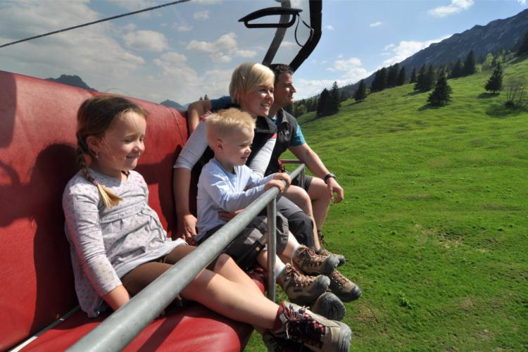 Denkinger PR - Bergbahnen Hindelang-Oberjoch starten Sommerfahrbetrieb 