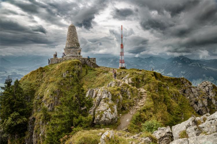 Denkinger PR - Huetten-Holiday.de bringt Gastgeber, Wanderer und Bergsteiger zusammen