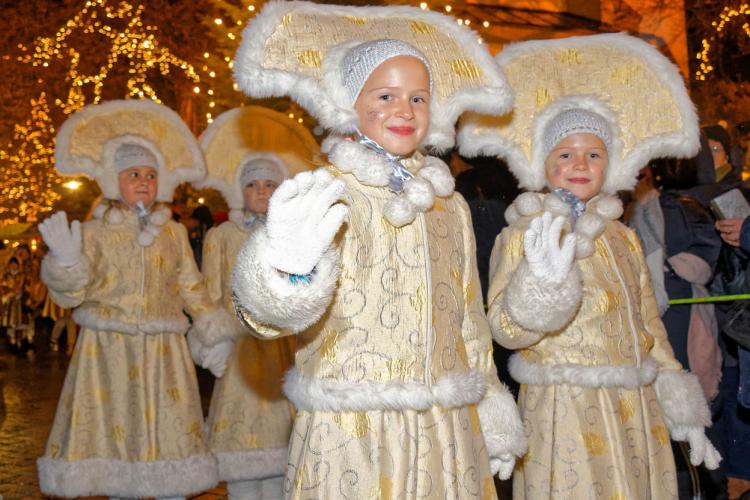 Denkinger PR - Erlebnis-Weihnachtsmarkt Bad Hindelang bietet Kunst, Musik und Theater