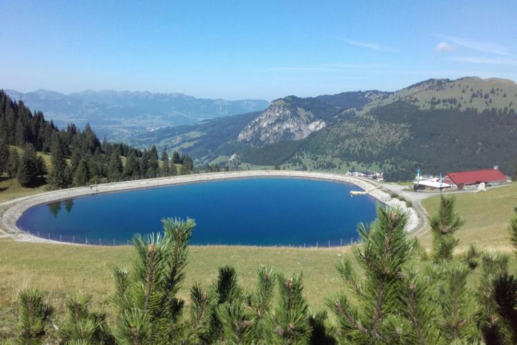 Denkinger PR - Tourengeher und Bergfexe starten vom „Iseler“ in die Allgäuer Hochalpen 