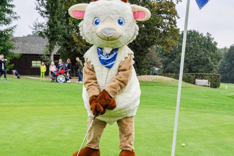 Denkinger PR - Golf-Benefizturnier in Bad Salzuflen kommt Kinderhospiz zugute