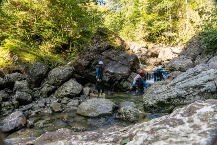 Denkinger PR - Raus aus den vier Wänden – rein ins Outdoor-Erlebnis Starzlachklamm 