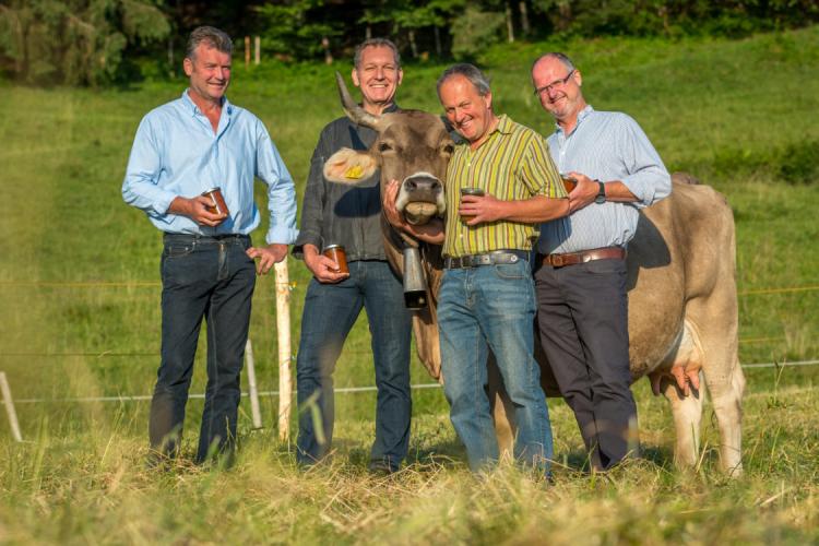 Denkinger PR - Weideschuss bietet Bio-regionales und faires Tierwohl im Glas 