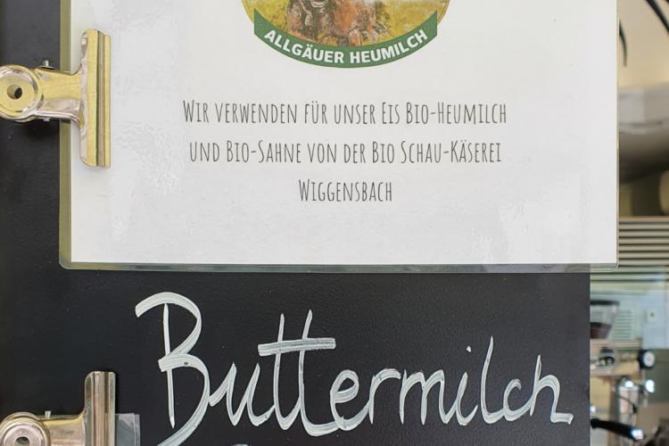 Denkinger PR - Allgäuer Bio-Heumilch trifft auf italienische Eismacherkunst 