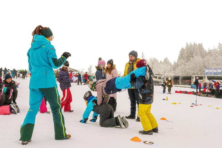 Denkinger PR - Schneesportfestival lockt Tausende Schüler ins Skigebiet Oberjoch