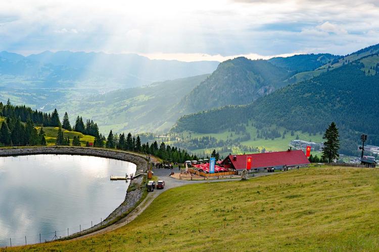 Denkinger PR - Beachparty an Bergsee und Sonnenungergangsfahrten in Oberjoch 