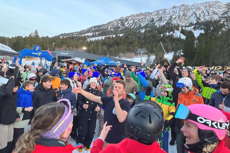 Denkinger PR - Après-Ski-Party im Skigebiet Oberjoch heizt Besuchern kräftig ein