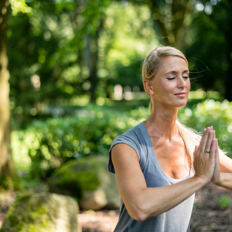 Denkinger PR - Mit „Sonnengruß-Yoga“ in den Bad Salzufler Tag starten 