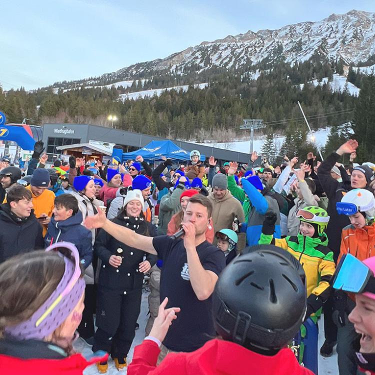 Denkinger PR - Après-Ski-Party im Skigebiet Oberjoch heizt Besuchern kräftig ein